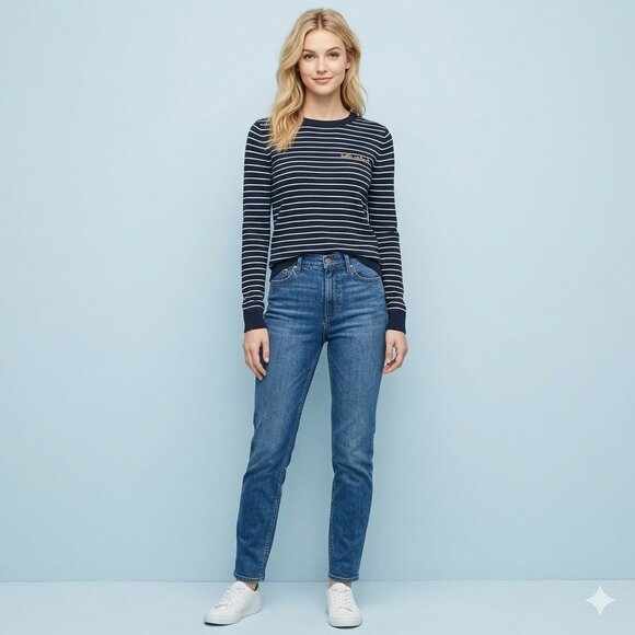 Banana Republic Sweaters - Banana Republic "Hello Weekend" Striped Navy Crewneck Sweater - Size Small